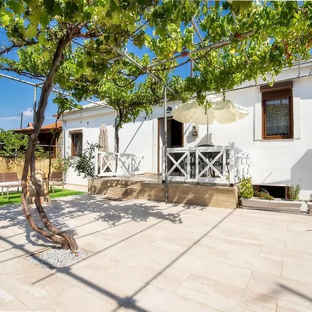 Casa Monte * Θεολόγος